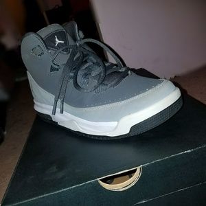 I am selling  Jordan shoes